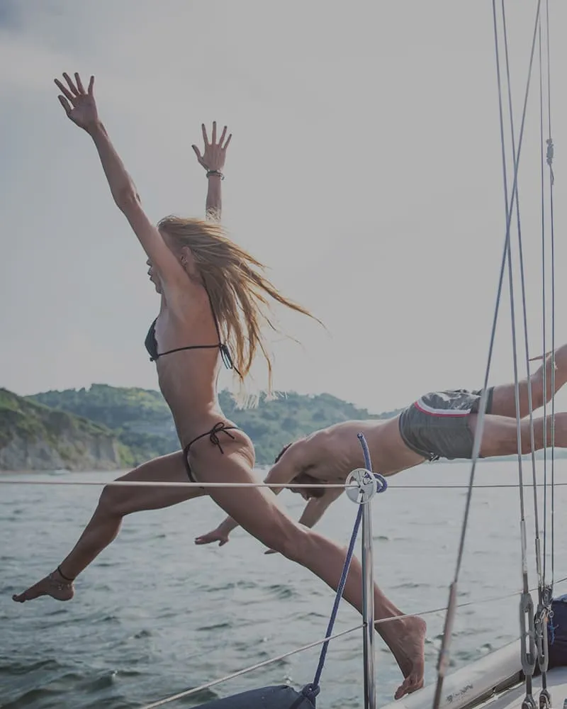 Budapest group travel yacht party package